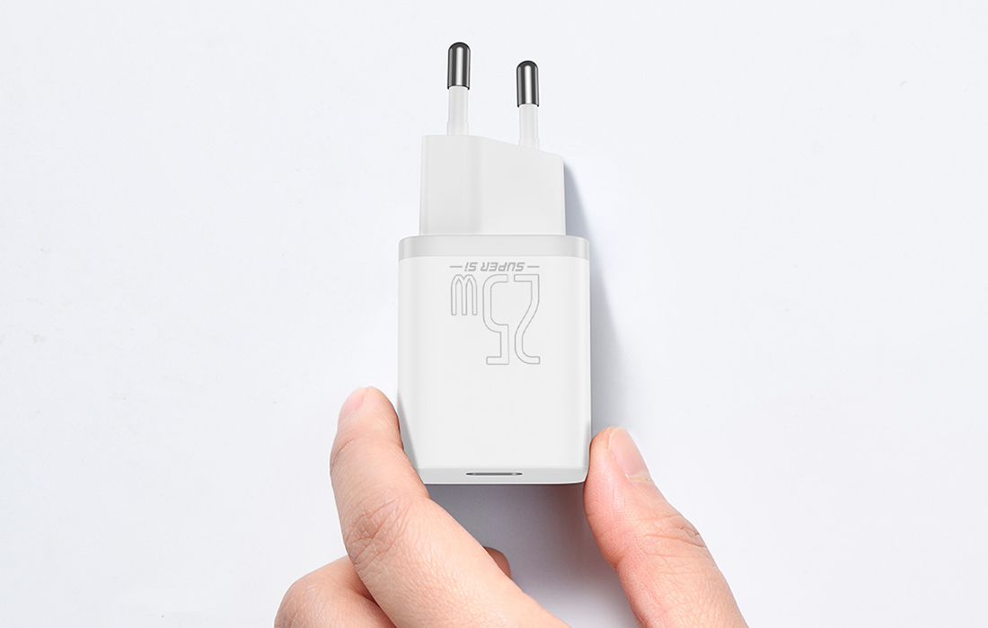 Baseus Super Si Quick USB-C Charger 25W - biała